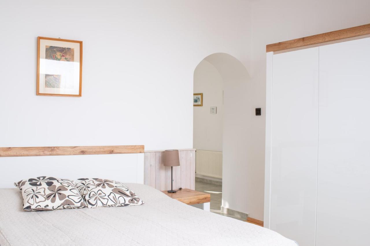 Park Apartman Hévíz Bagian luar foto